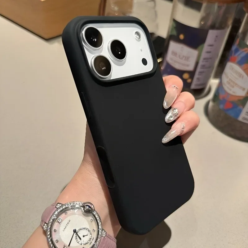 Liquid Silicone Magnetic Phone Case - 세련된 디자인의 자석 부착식 액체 실리콘