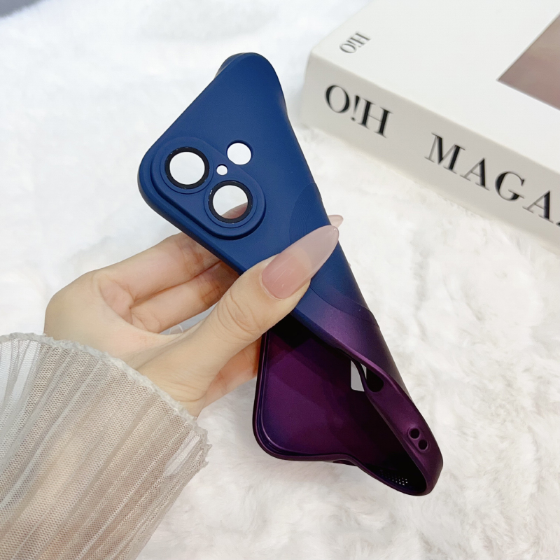 아이폰 18, 17, 16, 15, 14, 13, 12 - Liquid Silicone Magnetic Phone Case 리뷰 및 가격
